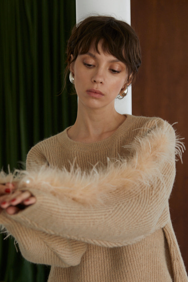 Adona Feather Knit Pullover <br> -BEG-