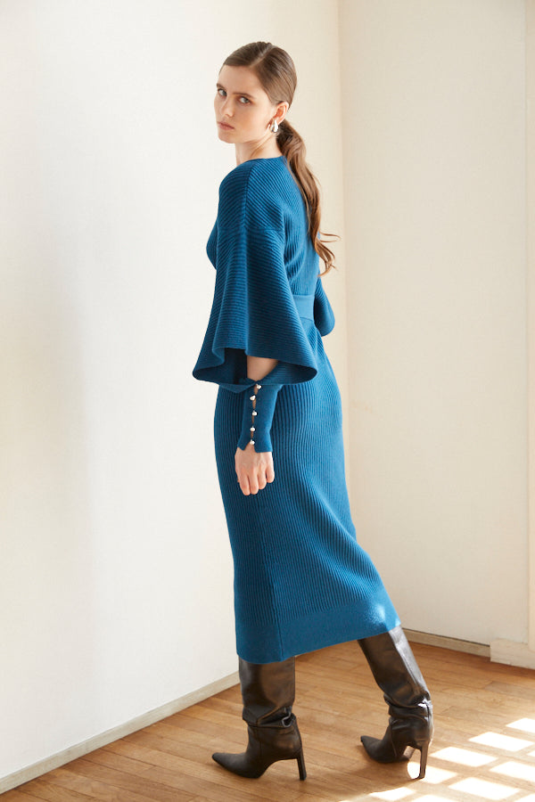 Margot Open Sleeve Knit Dress  <br> -BLU-