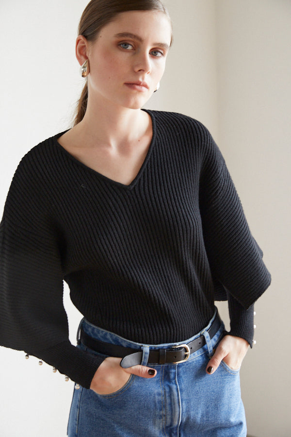 Margot Open Sleeve Knit pullover  <br> -BLK-