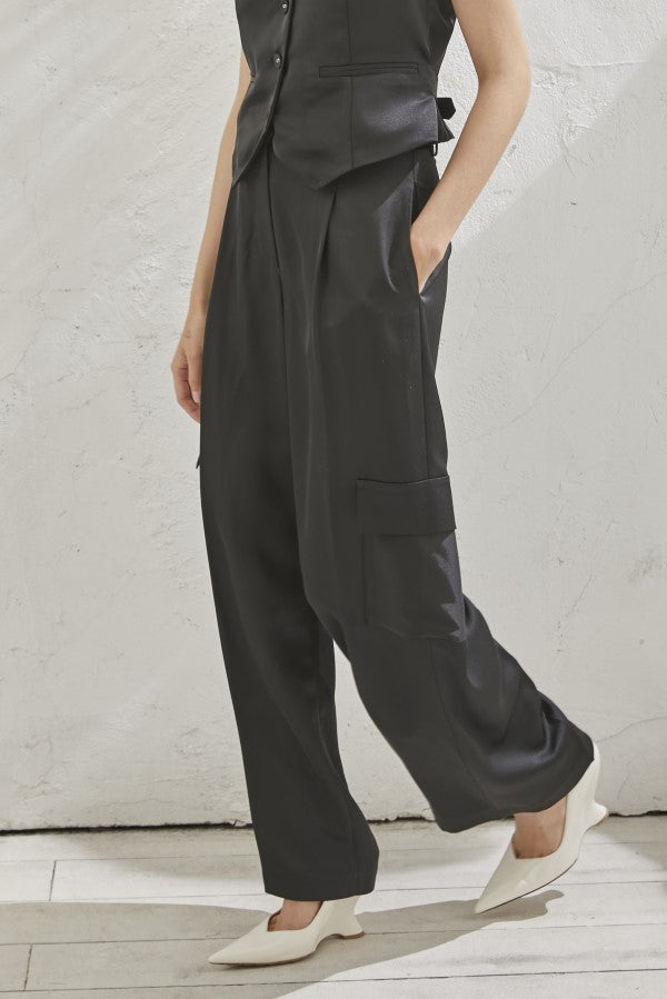 Connell Satin Pants <br> -BLK-