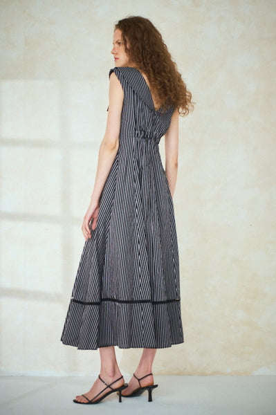 Gina Long Dress <br>-BLK.st-