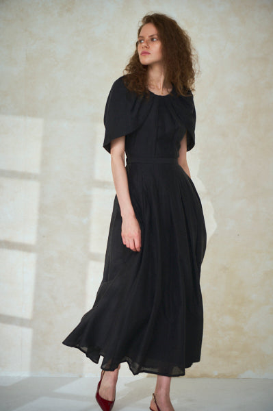 Lizzie Dress <br>-BLK-