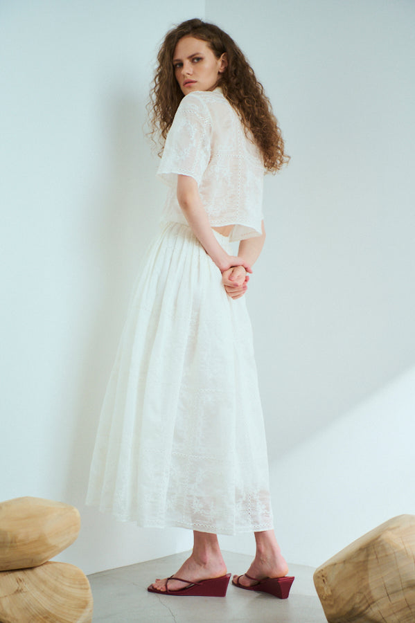 Audrey Lace Skirt <br>-WHT-