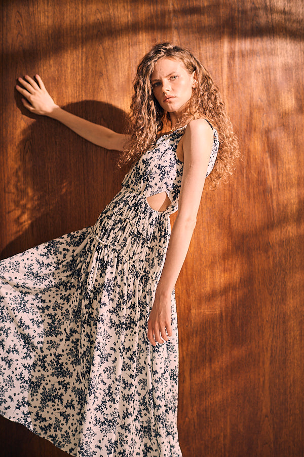 【Estella.k】Alicia Long Dress Alicia Long Dress -WHT×bk.pt- – Estella.K