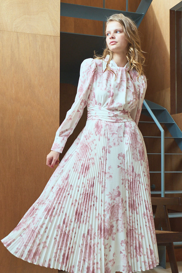 Abby Flower Dress  <br> -PNK.pt-