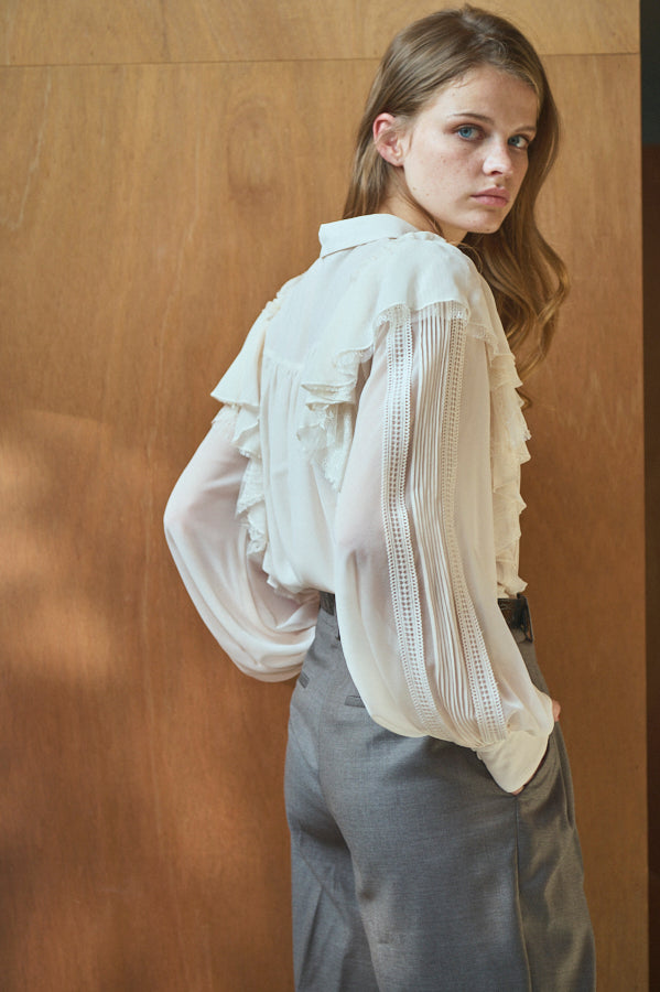 Loliana Blouse <br>-OFF-