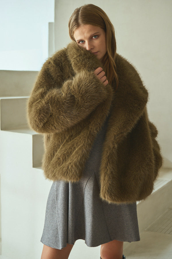 Pre-order Elisa Faux Fur Coat <br>-KHA-