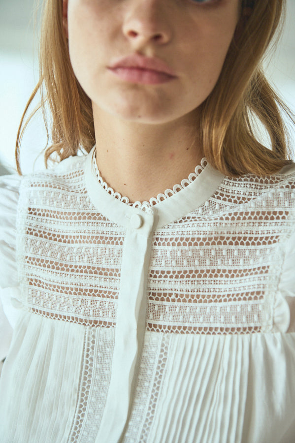 Alila Blouse <br>-WHT-