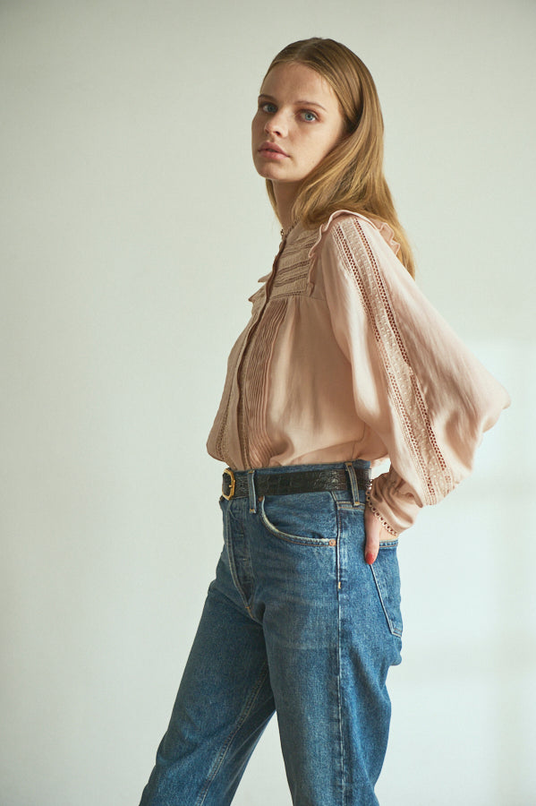 Alila Blouse <br>-BEG.pnk-