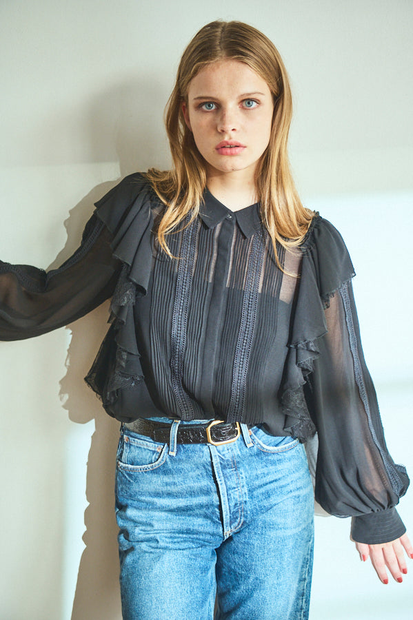 Loliana Blouse <br>-BLK-