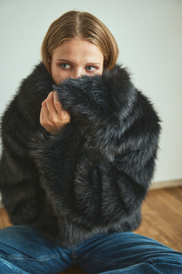 Pre-order Elisa Faux Fur Coat <br>-BLK-