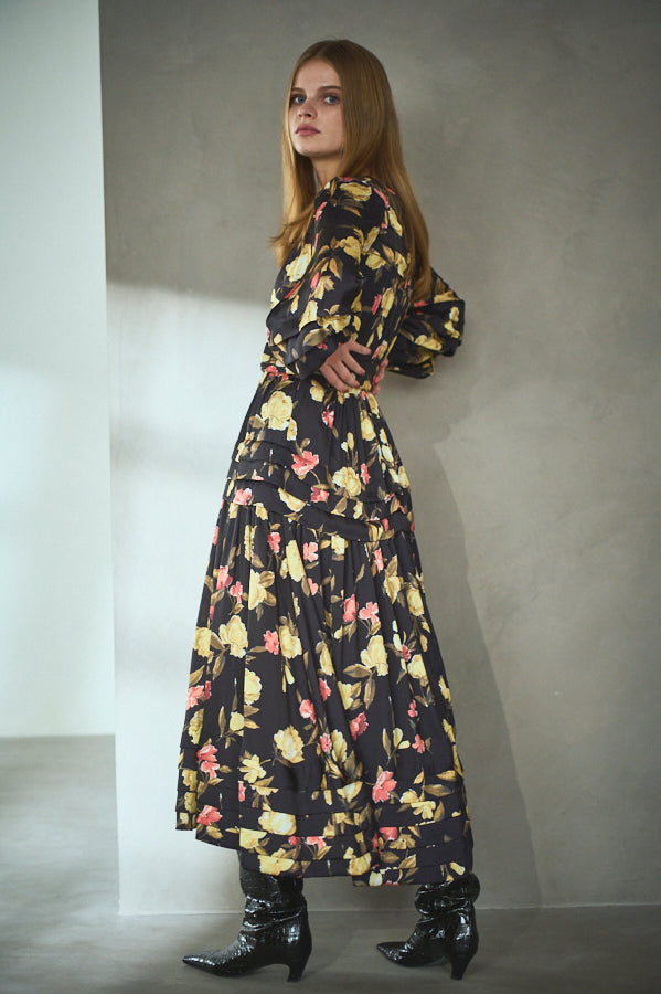 Paloma Belted Long Dress <br> -Flower.BK-