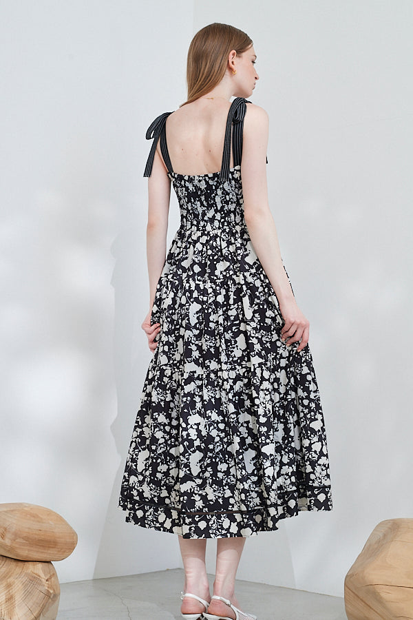 Sandra Floral-print long dress <br> -BLK x off pt-