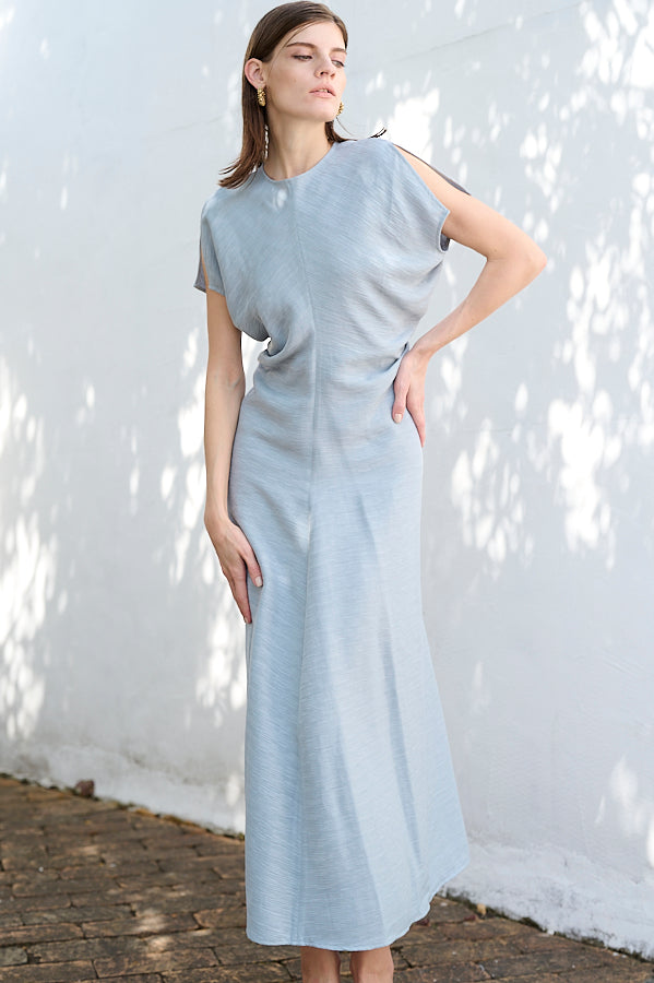 Dion Pleated Dress <br>-SAX-