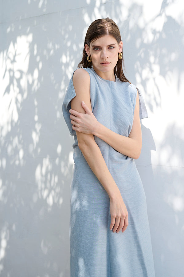 Dion Pleated Dress <br>-SAX-