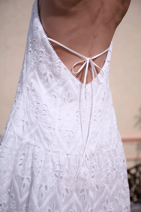 Gabi Lace Dress <br>-WHT-