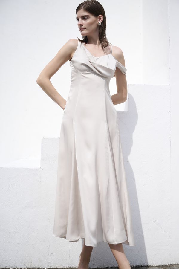 Gloria Dress <br> -Light beige-