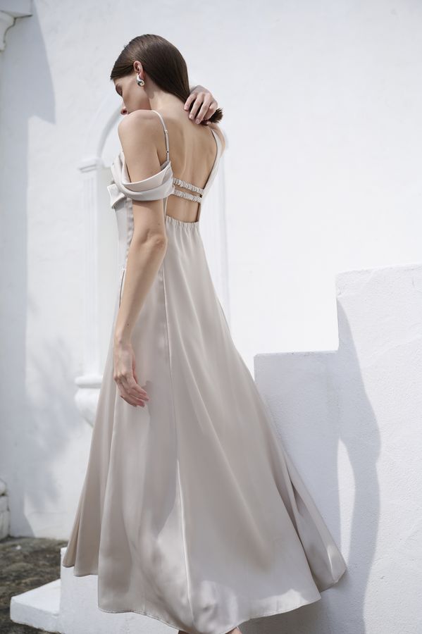 Gloria Dress <br> -Light beige-