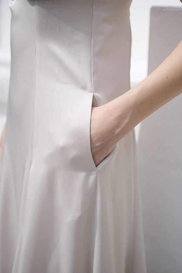Gloria Dress <br> -Light beige-