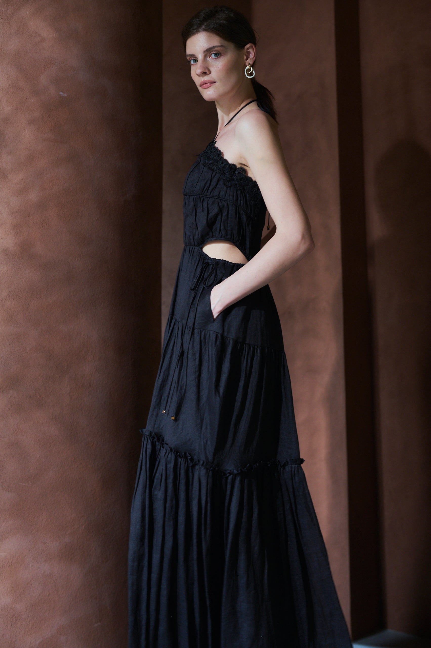 Elizabeth Long Dress <br>-BLK-