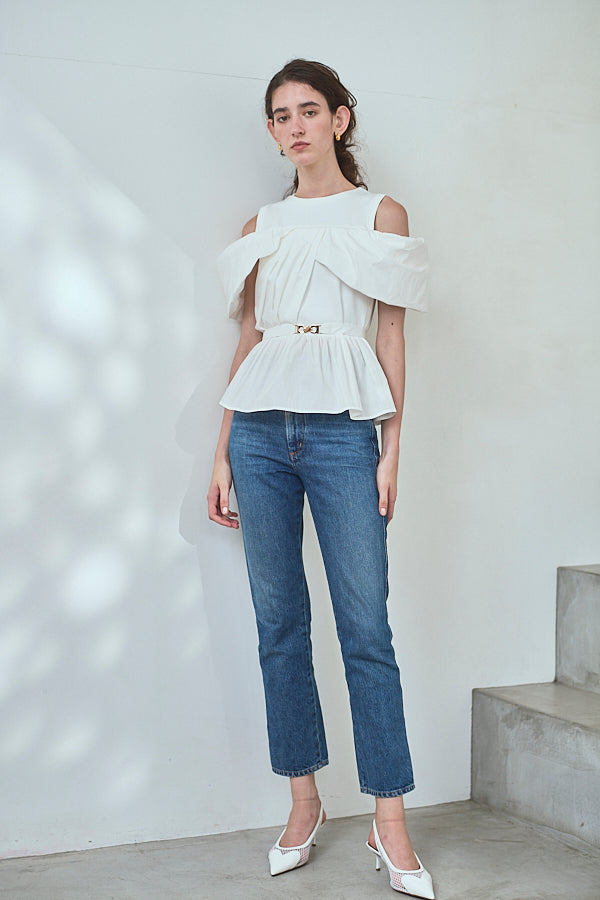 Delina Belted Top<br> -White-