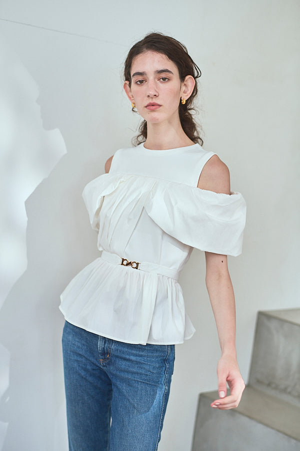 Delina Belted Top<br> -White-