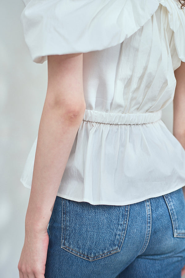 Delina Belted Top<br> -White-