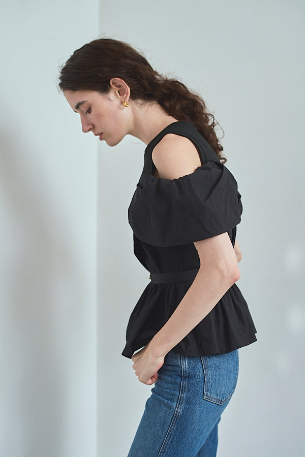 Delina Belted Top<br> -Black-