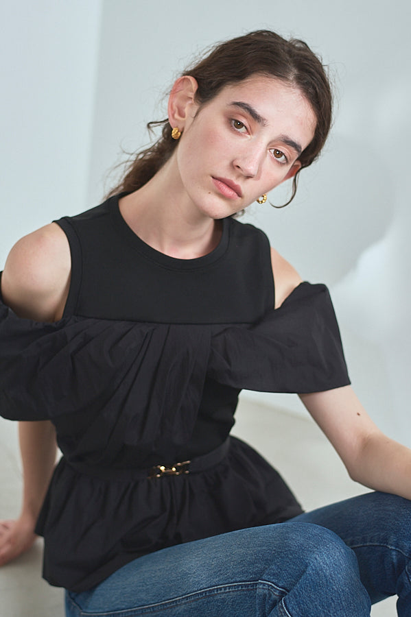Delina Belted Top<br> -Black-