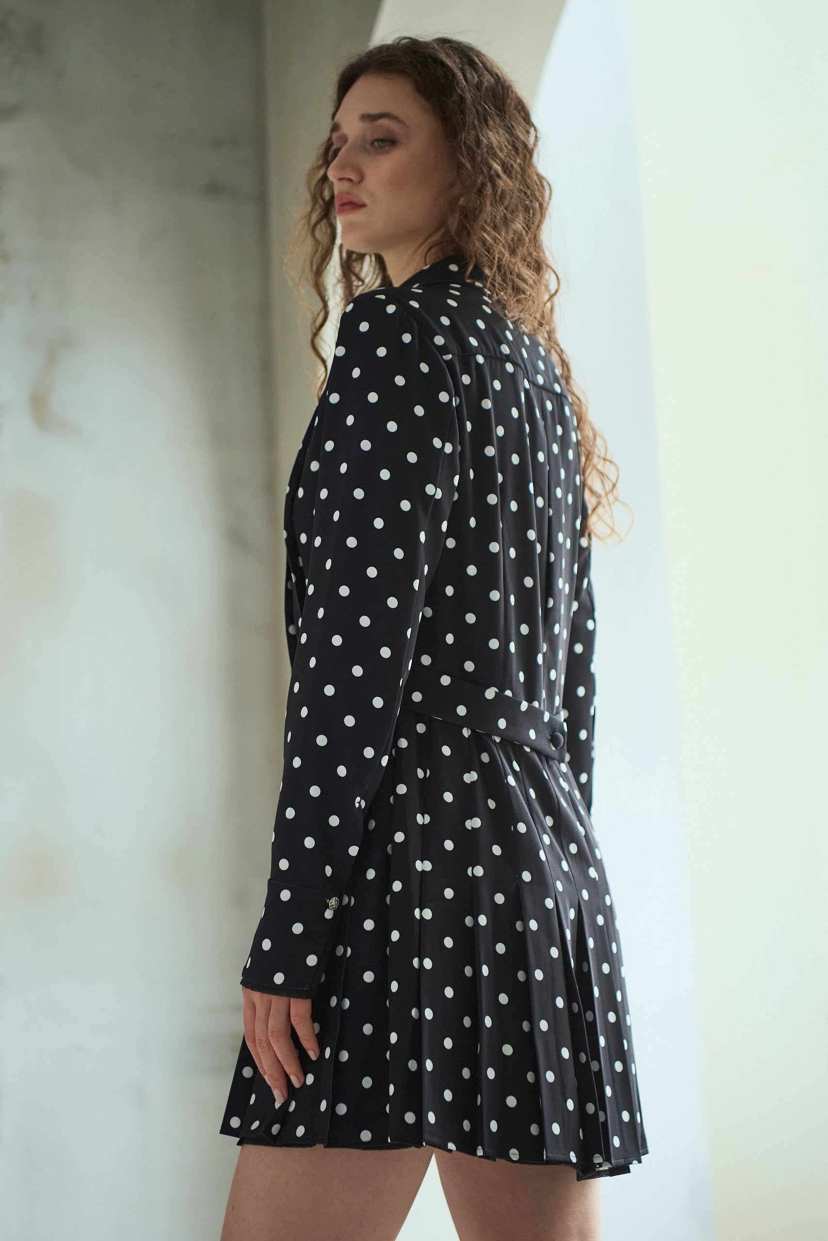 Diora Pleated Dress <br>-Dot.black-