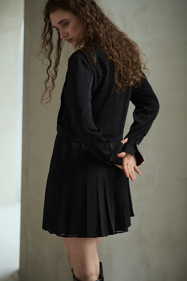 Diora Pleated Dress <br>-Black-