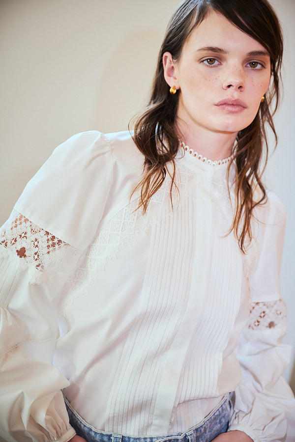 Bibi Lace-trimmed Blouse2 -White- – Estella.K