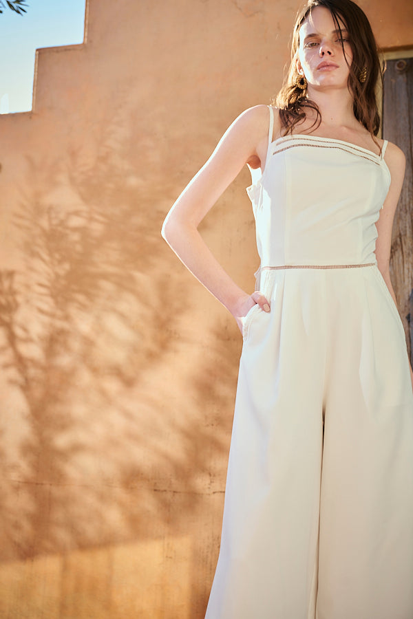 エステラケー　Emiliana Jumpsuit オールインワン　ホワイト Emiliana Jumpsuit -White- – Estella.K