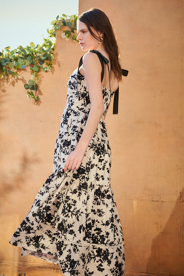 Sandra Floral-print long dress 2 -Black.pt- – Estella.K