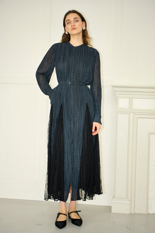 Pre-order<br>Alyssa Pleaded Long Dress <br>-Black.dot-