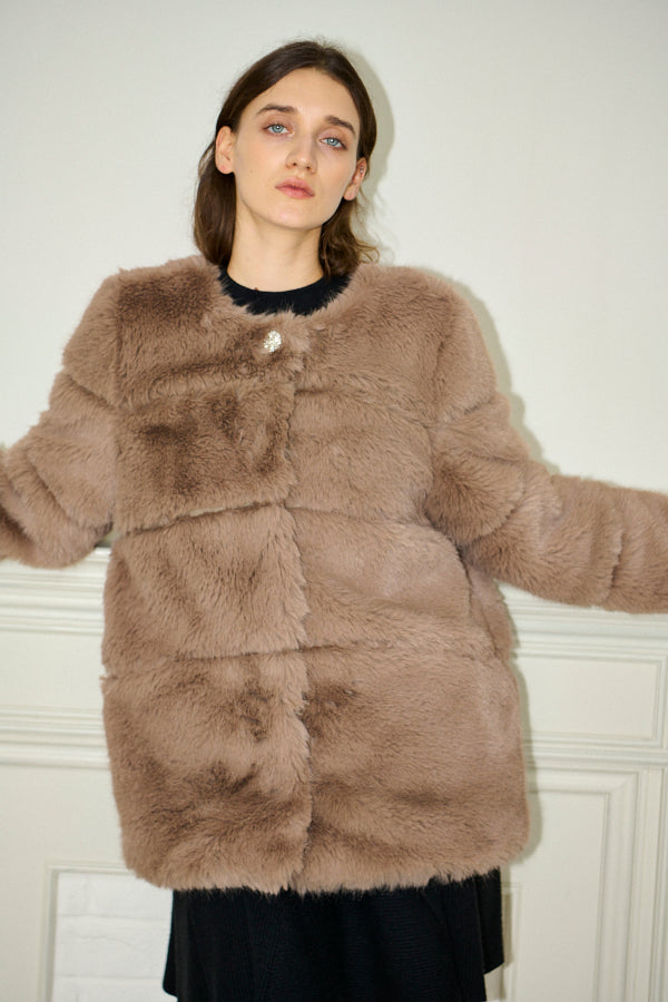 Pre-order<br>Coco Faux Fur Coat <br>-Mocha-