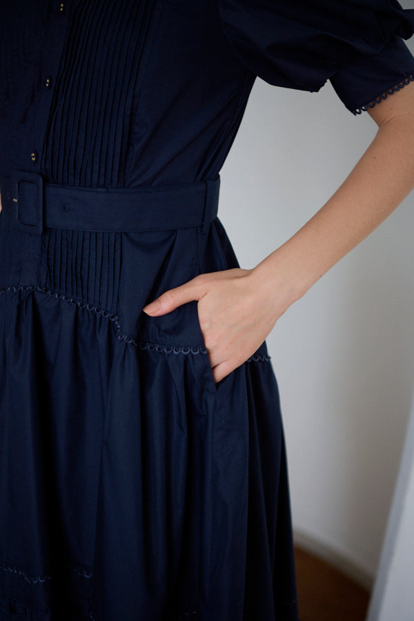 Isabel Lace Belted Dress -NVY-