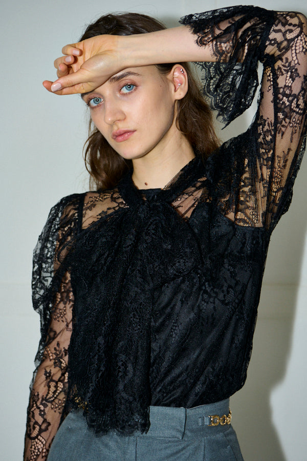 Pre-order<br>Cassia Lace Bow Blouce <br>-Black-