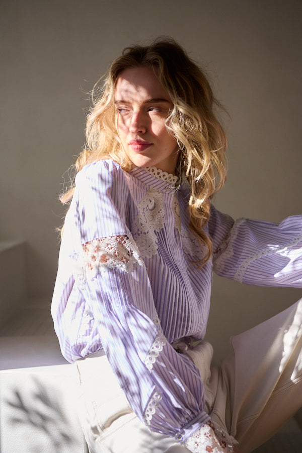 Bibi Lace-trimmed Blouse -L.PUR.st-