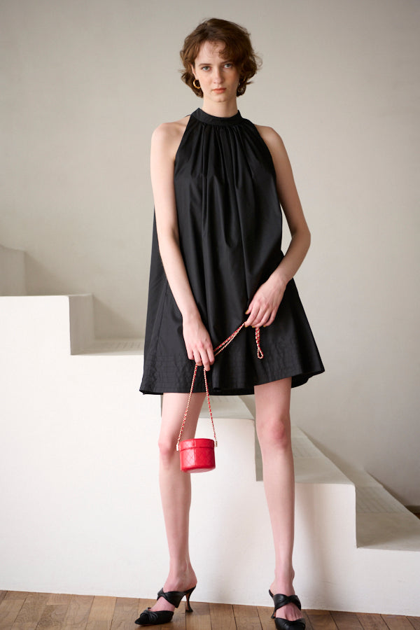Clara Back Ribbon Dress  <br>-BLK-