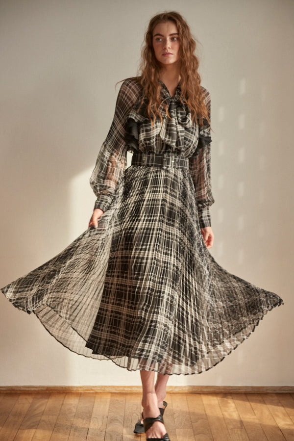 Aurelia Pleated Dress  <br> -BLK check-