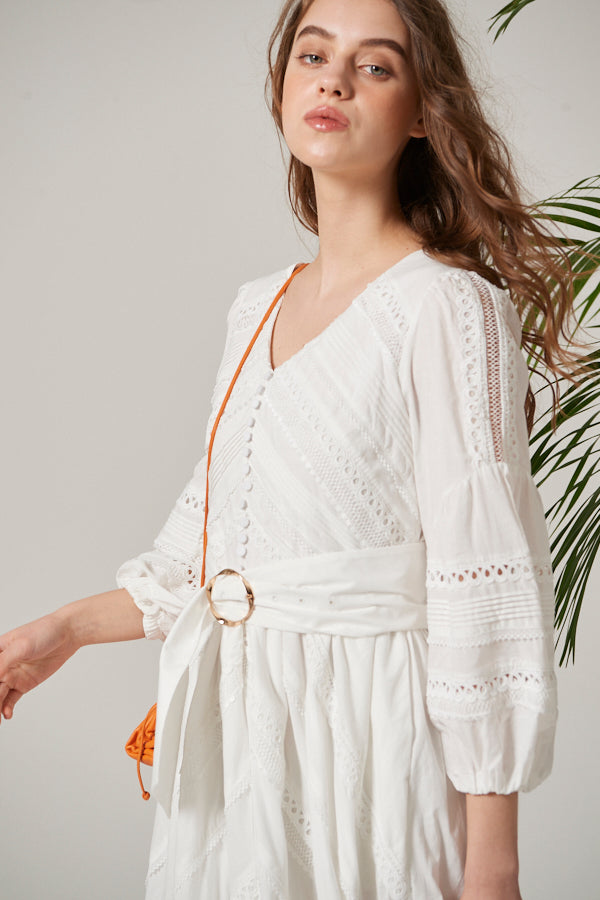 Maisie Belted Lace Dress <br>  -WHT-