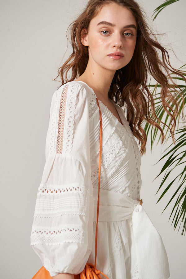 Maisie Belted Lace Dress <br>  -WHT-